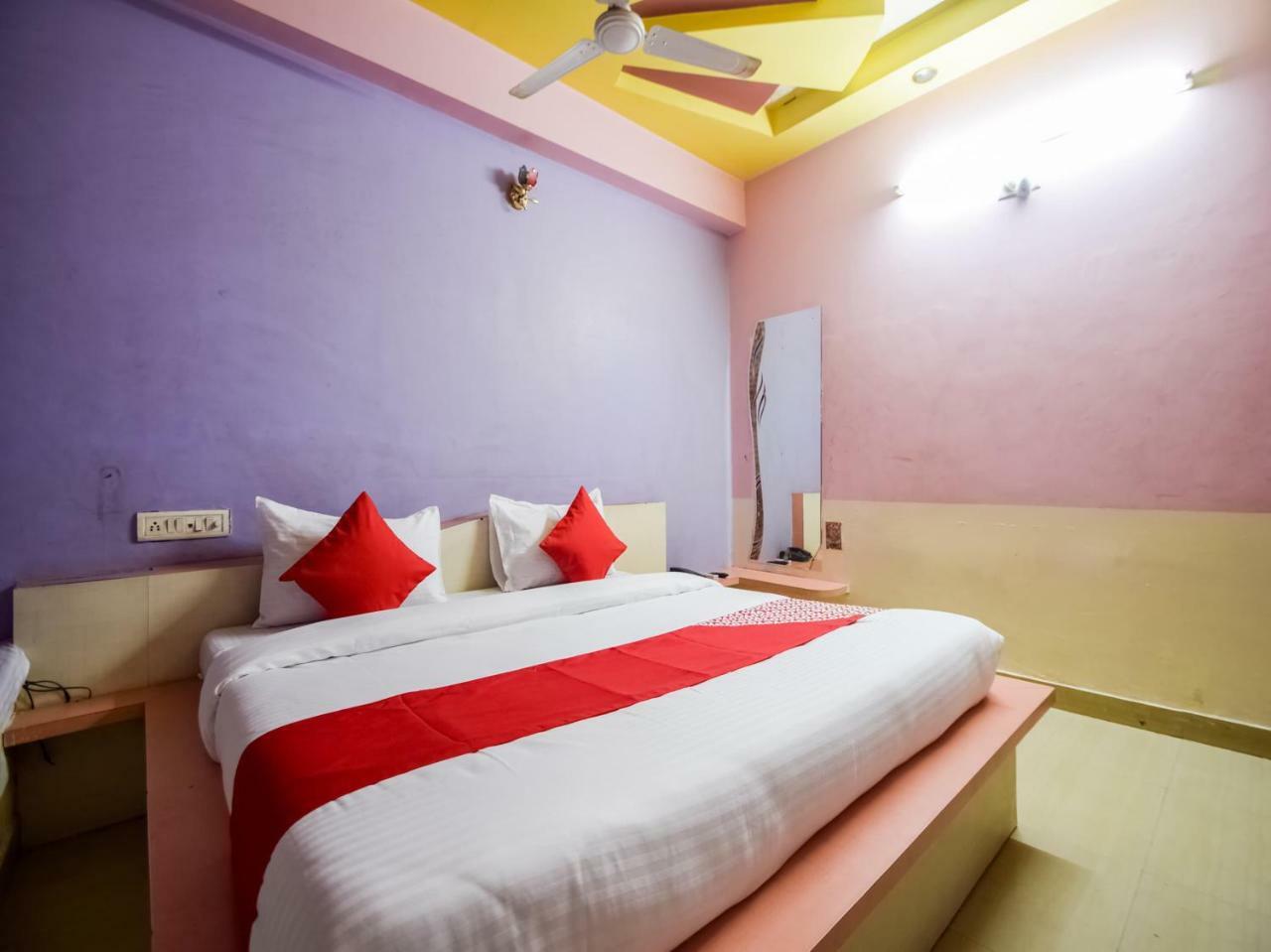 Hotel Palak Palace Udaipur Kültér fotó