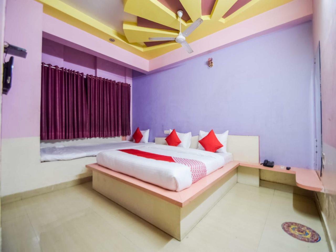 Hotel Palak Palace Udaipur Kültér fotó