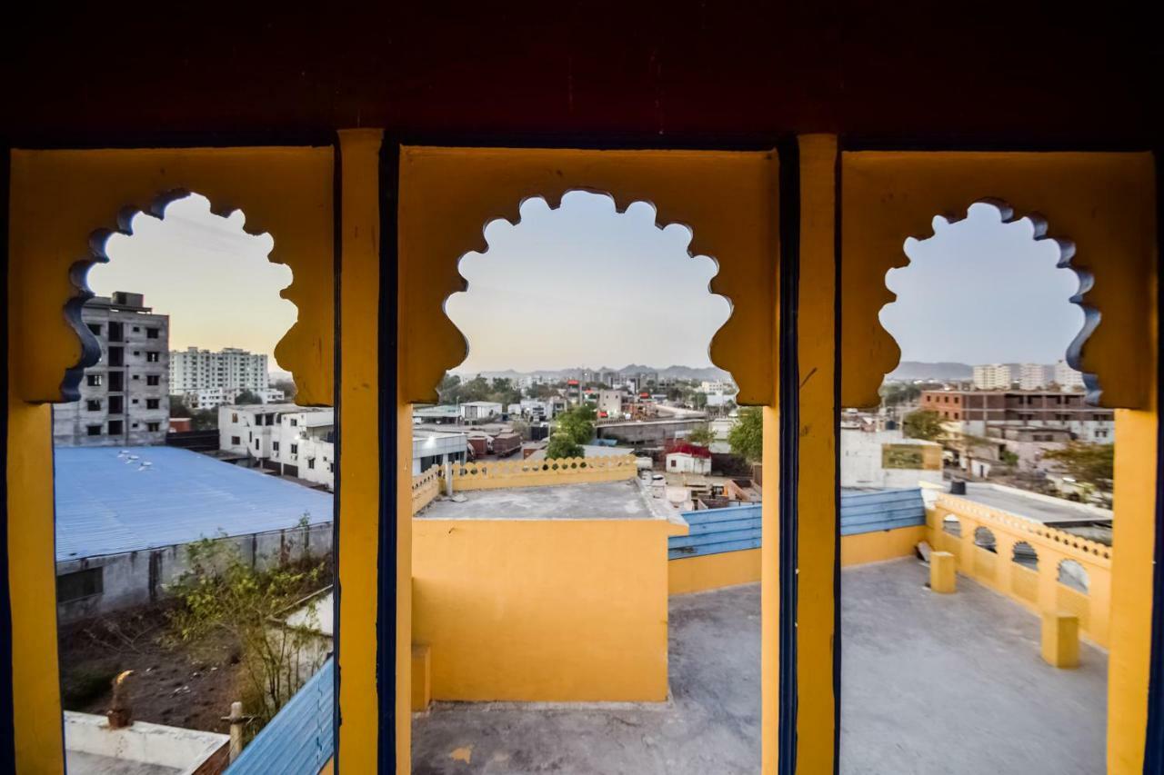 Hotel Palak Palace Udaipur Kültér fotó